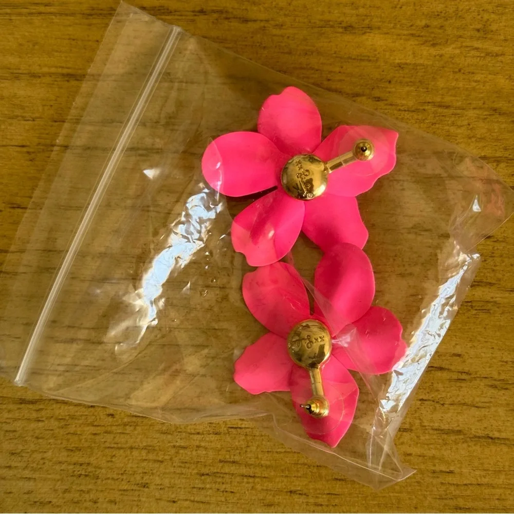 Lilly Pulitzer Pink Floral Earrings - Picture 6 of 13